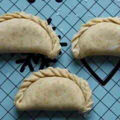 Proste ciasto na pierogi z mąki owsianej – zdrowa alternatywa bezglutenowa