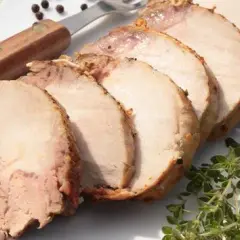 Schab gotowany w 10 minut? Tak, to możliwe! Czytaj naszą metodę