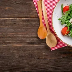 Najlepszy sos do sałatki cezar – przepisy i porady na idealny dressing