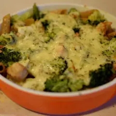 Przepis na pyszną zapiekankę z brokułami fit - tylko 430 kcal!