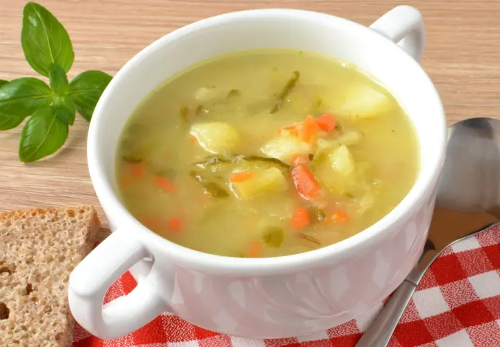 Jak uratować niedogotowane ziemniaki w zupie i uniknąć rozczarowania