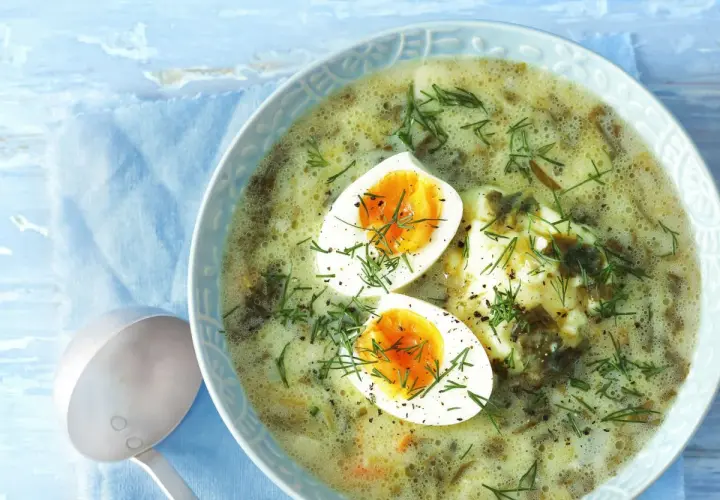 Zupa szczawiowa ze słoika! Jak przygotować ten smak lata zimą?