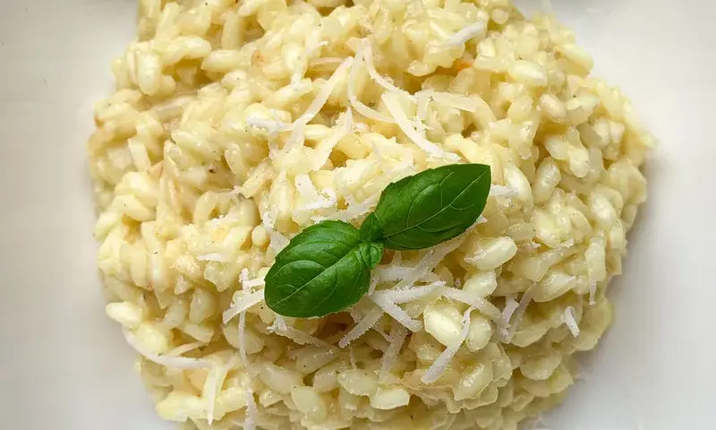 Kremowe risotto z mięsem! Trik szefa kuchni na idealną konsystencję