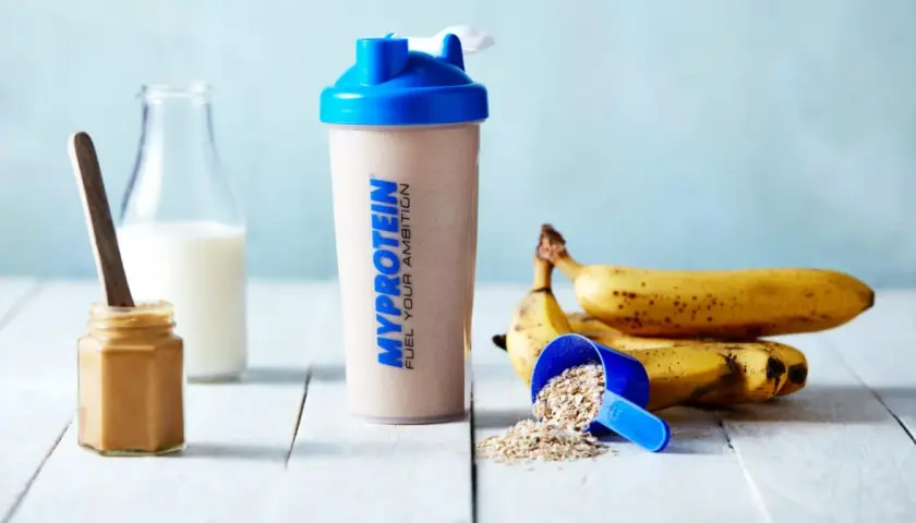 Czy shake proteinowy jest zdrowy? Odkryj korzyści i zagrożenia