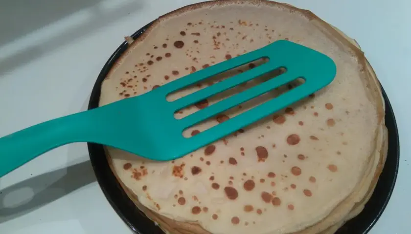 Naleśniki w Thermomixie? Oto niezawodny przepis na idealny efekt